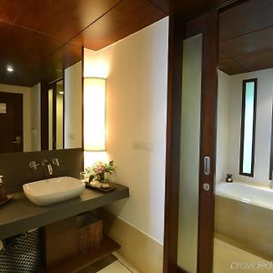 Premier Room